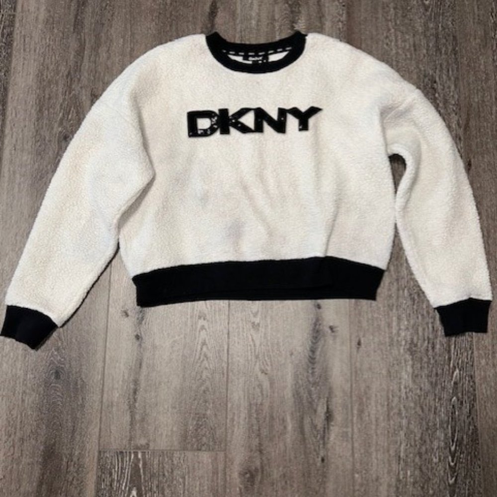 DKNY Spellout Womens Ivory Sequined Puffed Shoulders Long Sleeve Sweater M EUC - Picture 1 of 5